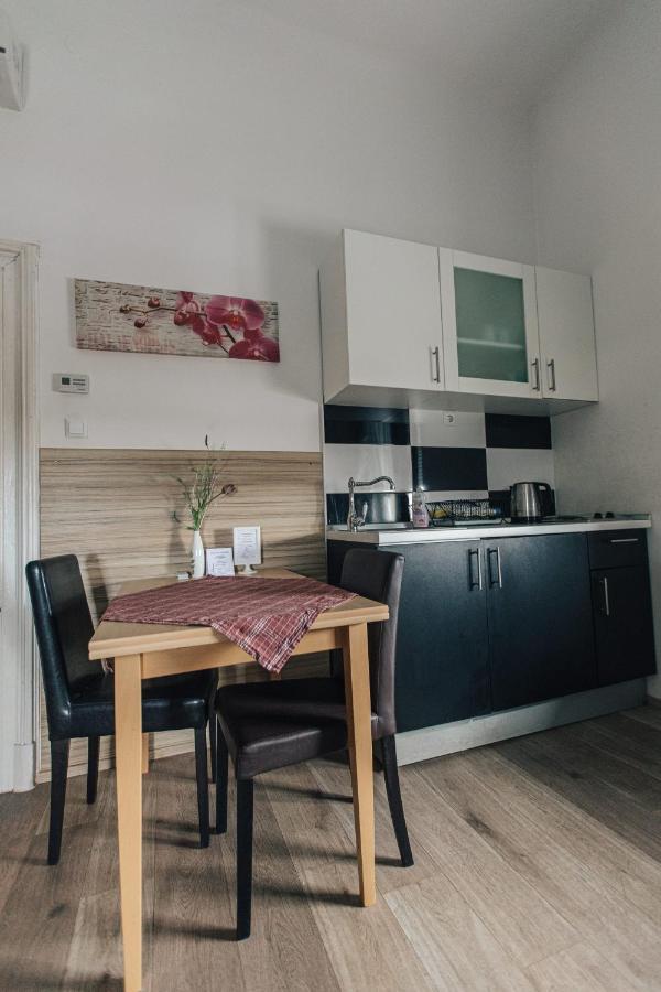 Palmers Apartments And Rooms 자그레브 외부 사진